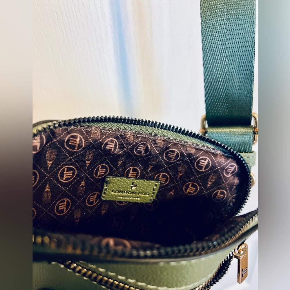 London Fog Olive Green Crossbody Bag with Gold Metallic Details - Picture 6 of 8